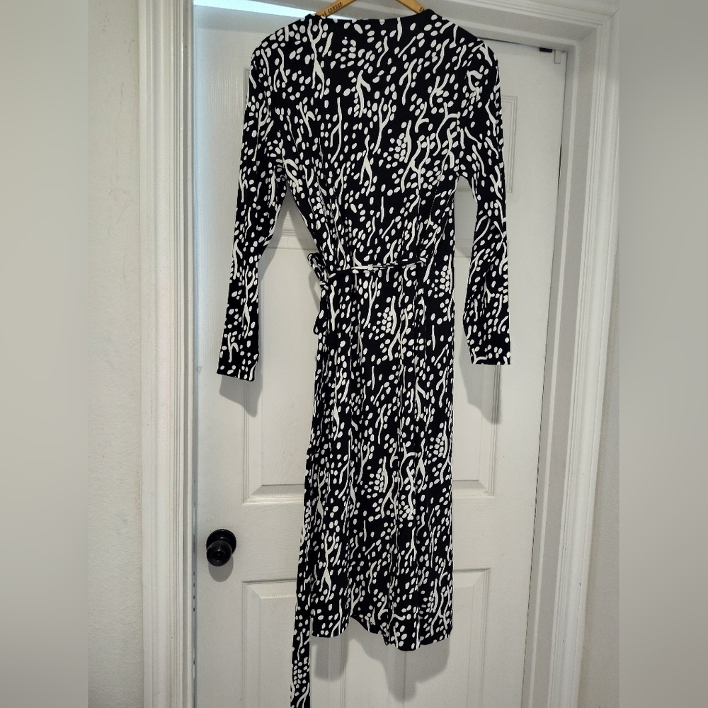 Diane Von Furstenberg Black and White Long Sleeve Dress - Picture 11 of 12